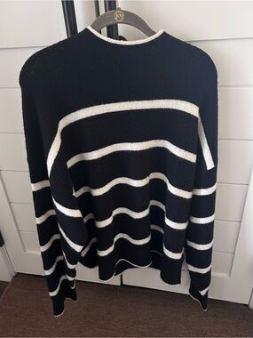 J. Crew Black and White Striped Crewneck Sweater Extra Soft Women’s Size XL